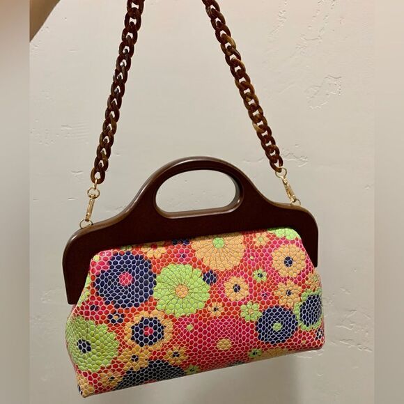 Handmade Large Genuine Cowhide Embossed Patent Wood Frame Bag & 2 Strap Styles - Picture 3 of 15